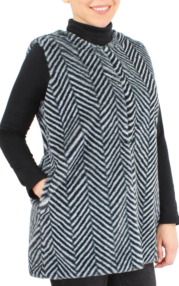 EAV9498 Chevron Pattern Faux Fur Vest