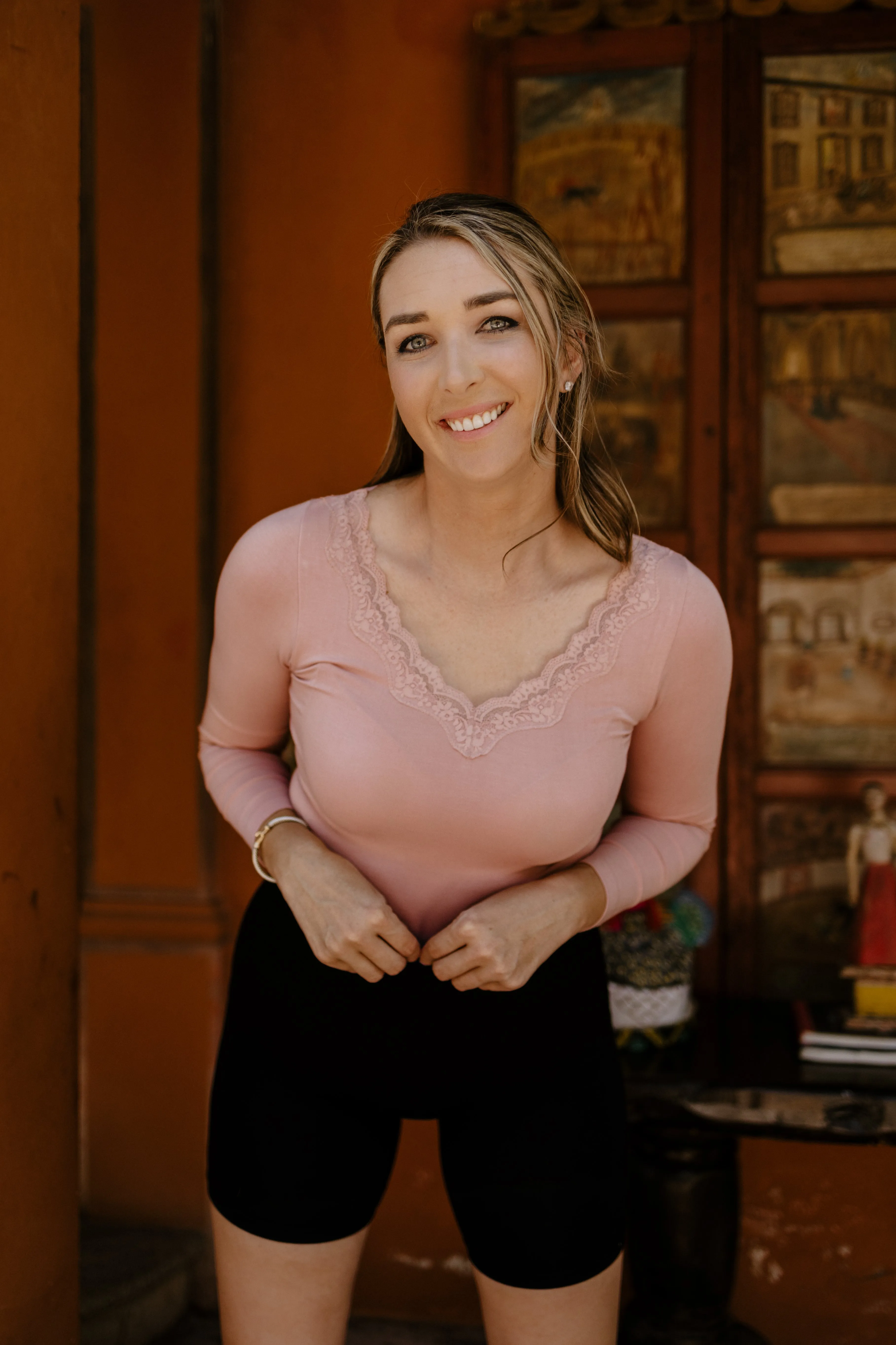 Lace Trim V-Neck Long Sleeve Top
