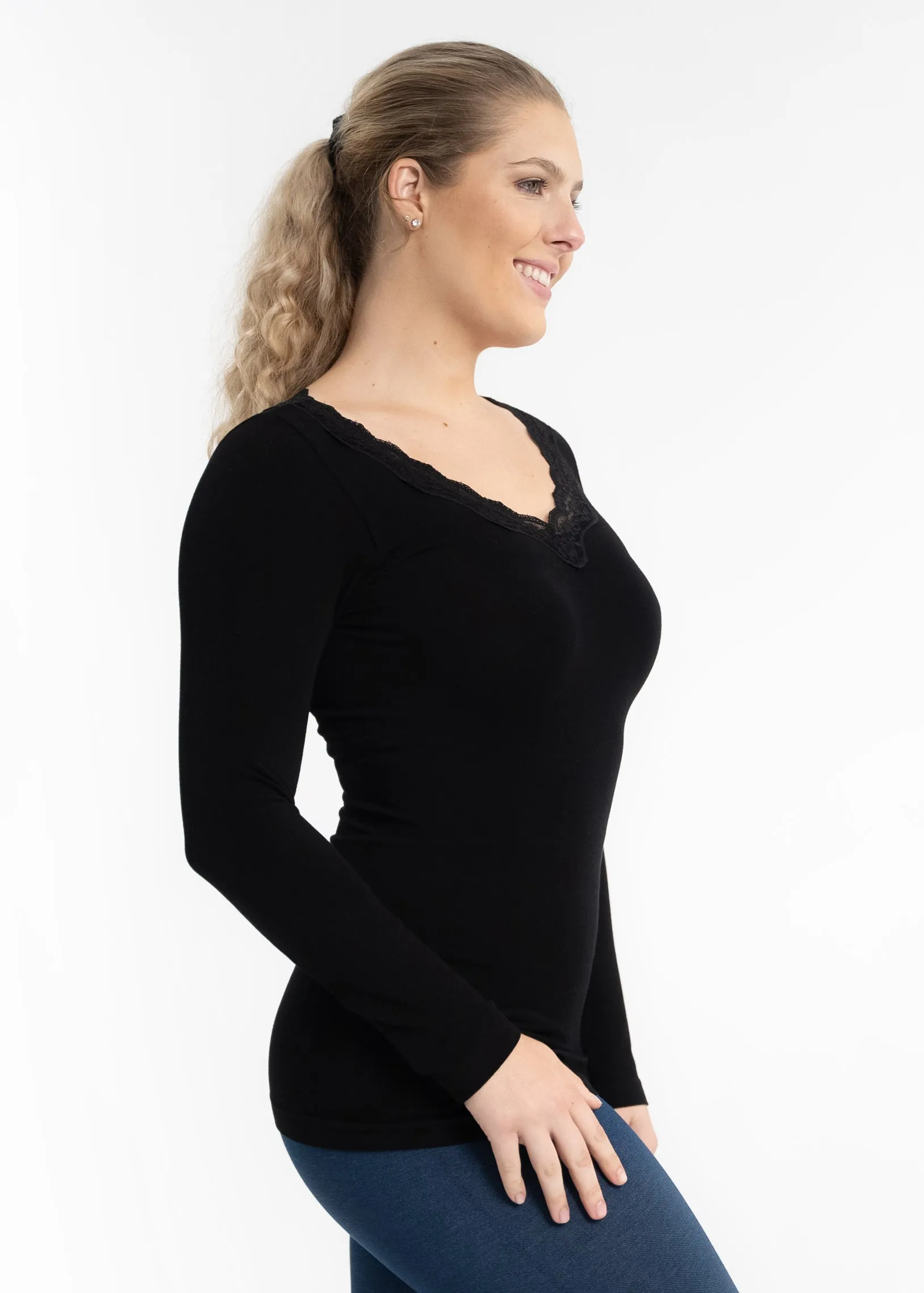 Lace Trim V-Neck Long Sleeve Top