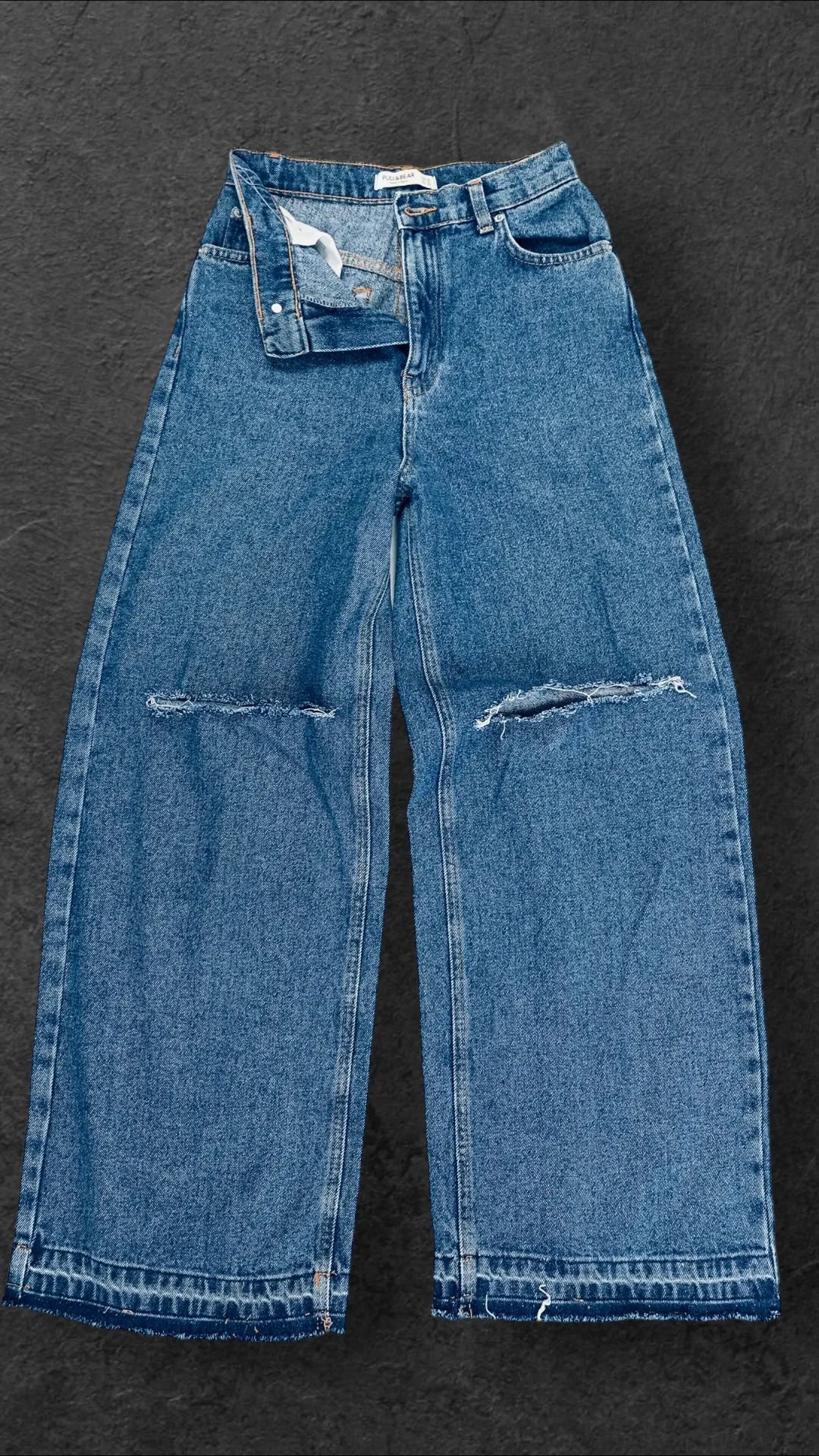 PULL & BEAR WIDE LEG JEANS - UK 4