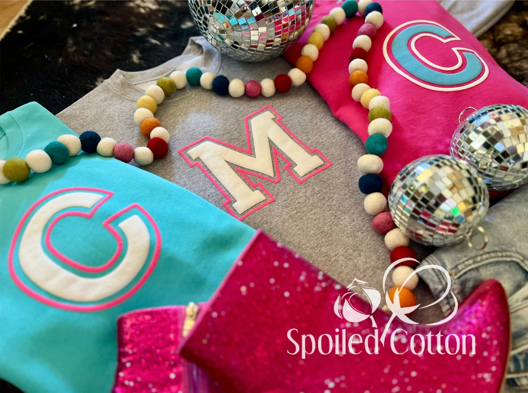 Varsity Initial Puff Adult