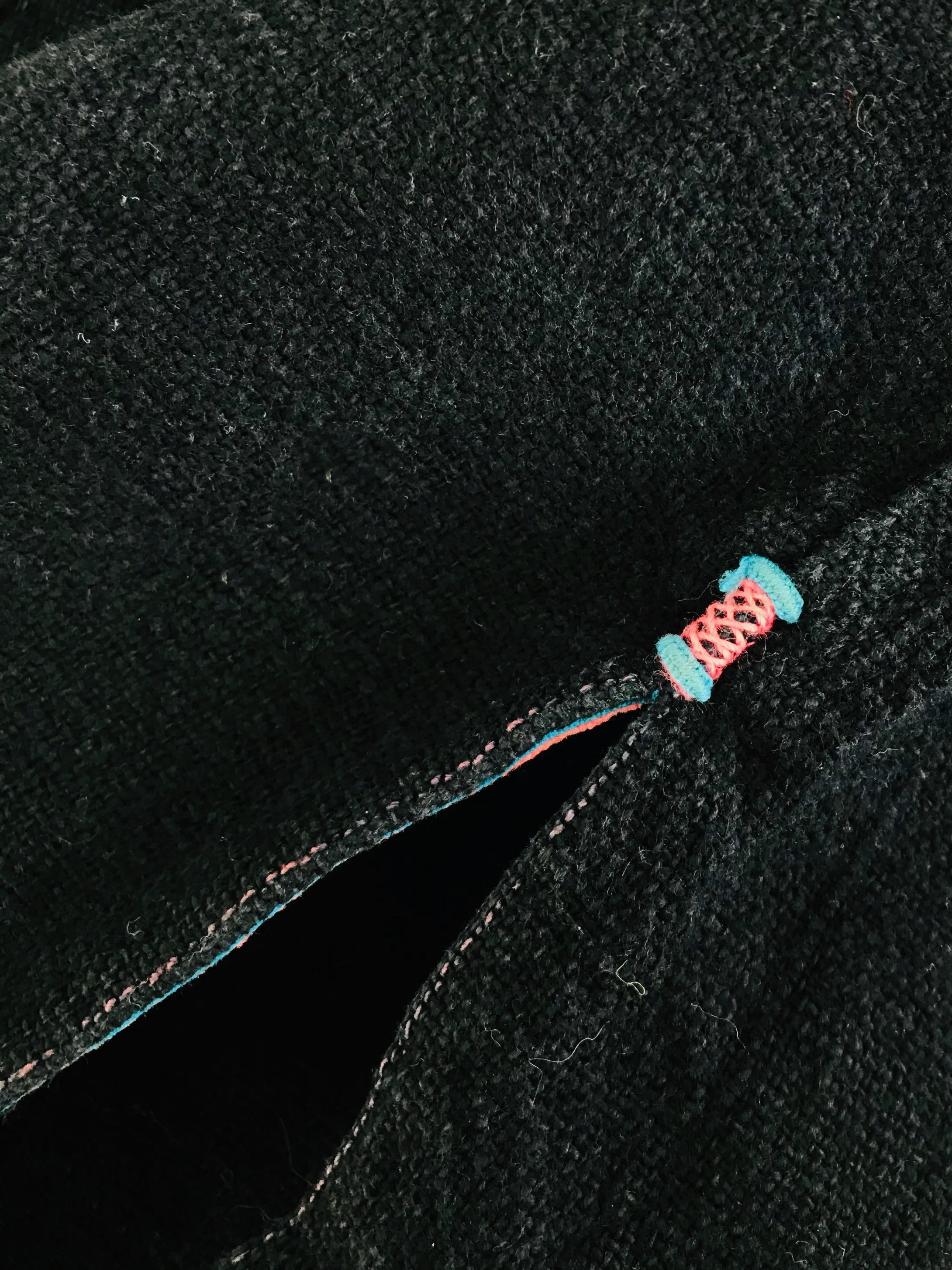 Vintage Red Dao Jacket. Indigo. Hmong Vietnam S-L